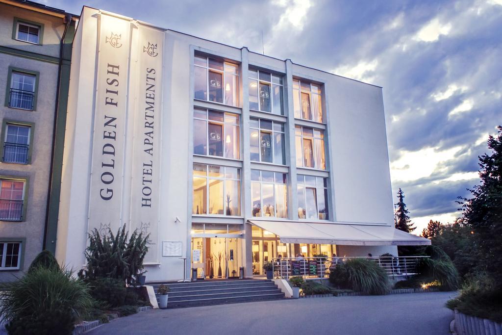 Golden Fish Apartmany Xia Pilsen Exterior photo