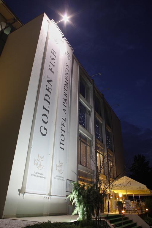 Golden Fish Apartmany Xia Pilsen Exterior photo